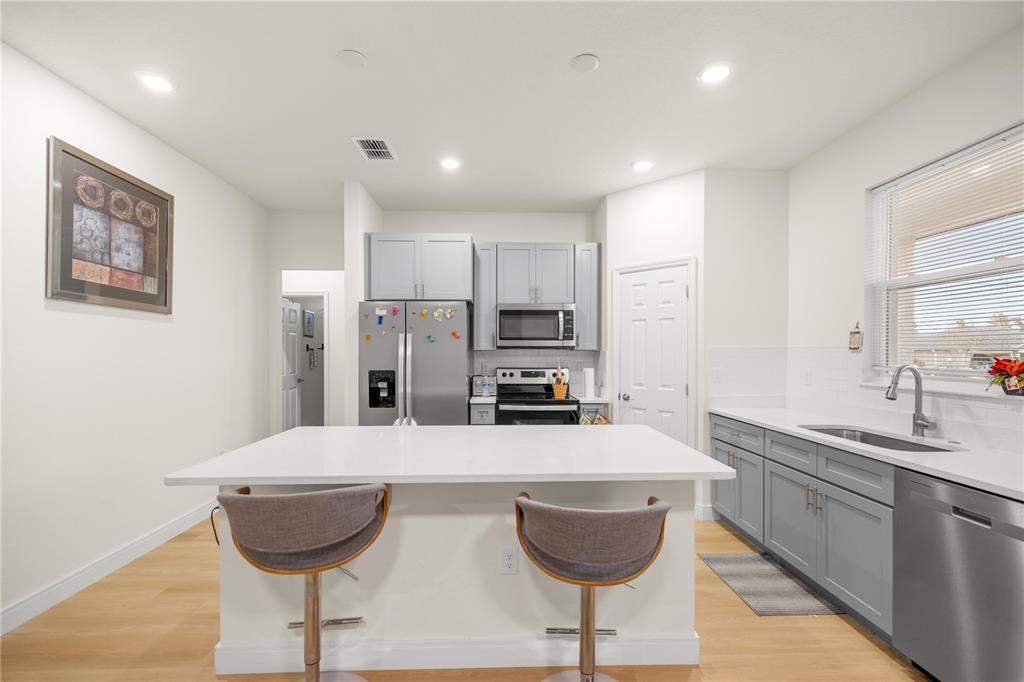 4143 SW 133RD LOOP gallery image #8