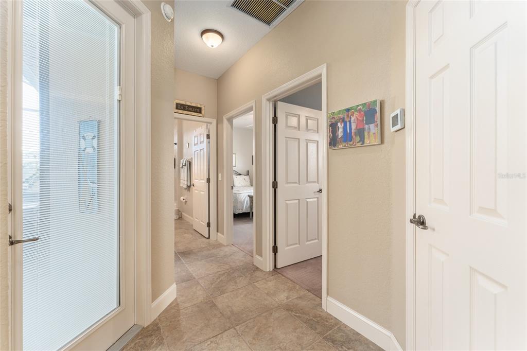7830 SE 25TH AVENUE gallery image #26