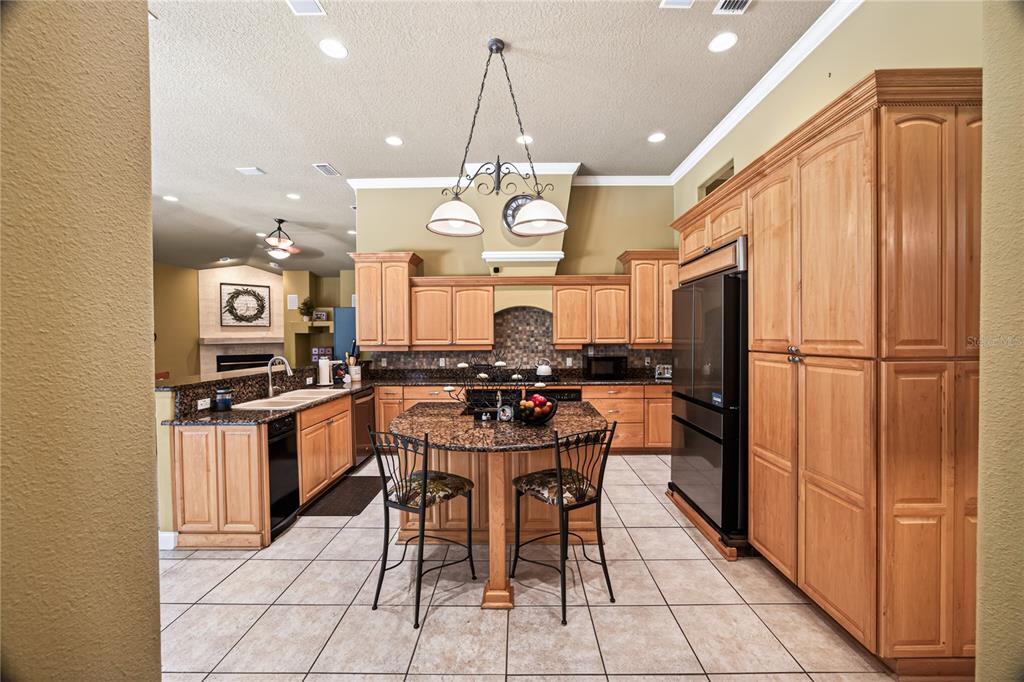 1640 SE 91ST PLACE gallery image #14