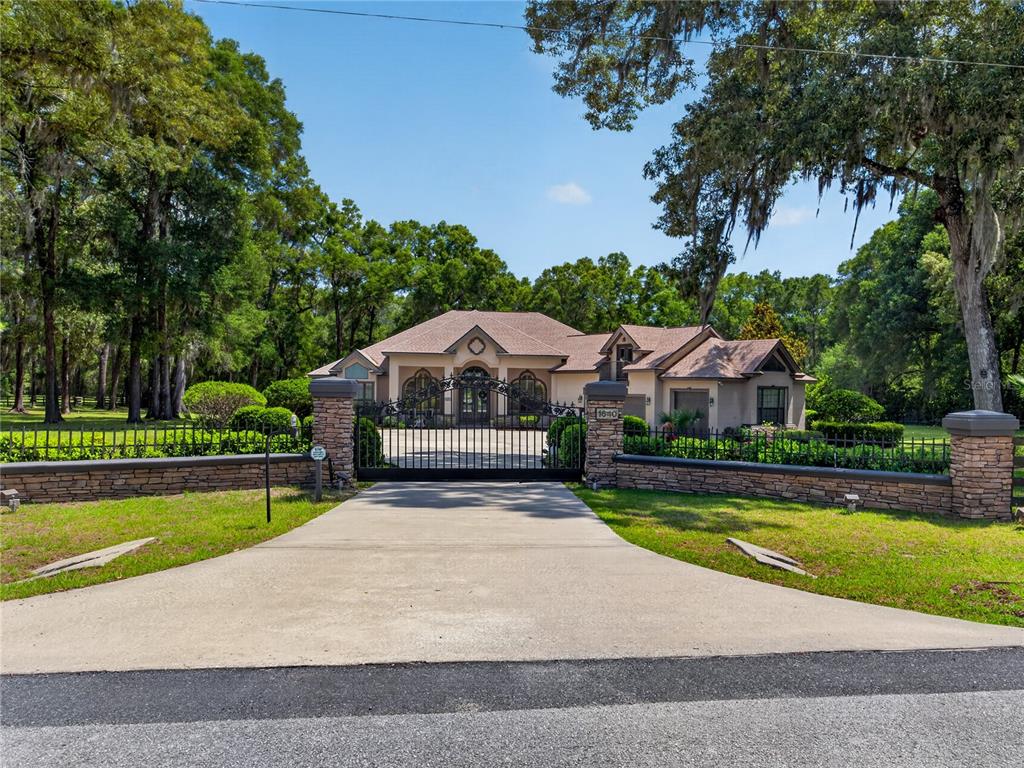 1640 SE 91ST PLACE gallery image #2