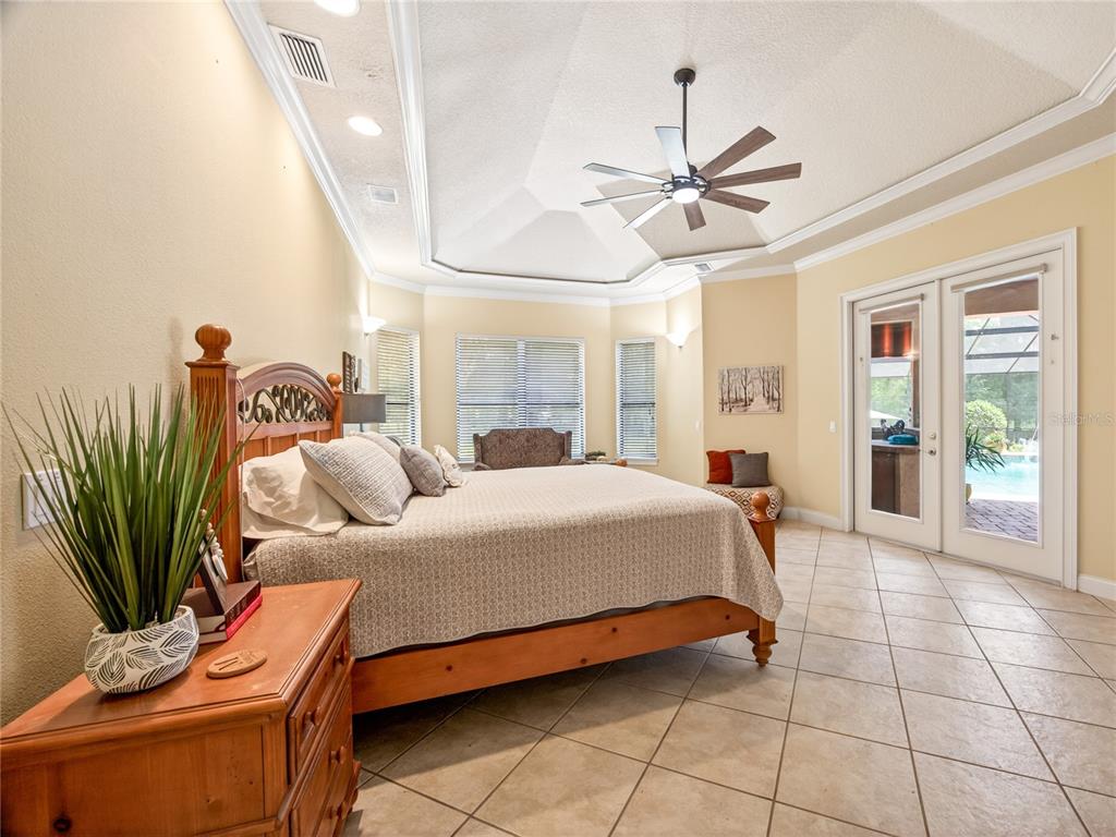 1640 SE 91ST PLACE gallery image #24
