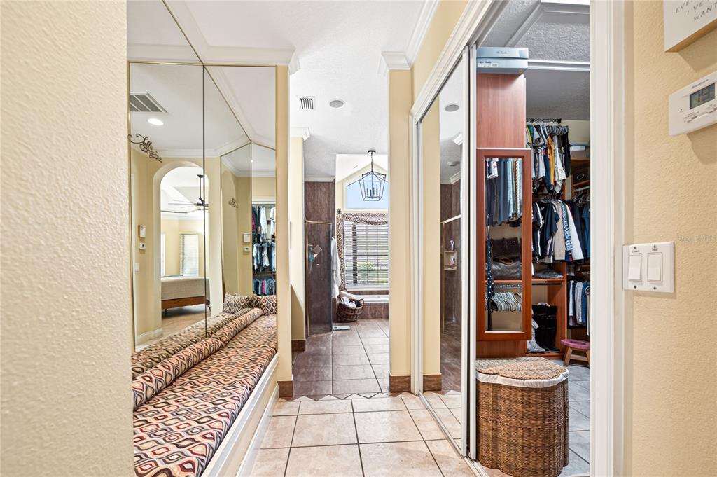 1640 SE 91ST PLACE gallery image #31