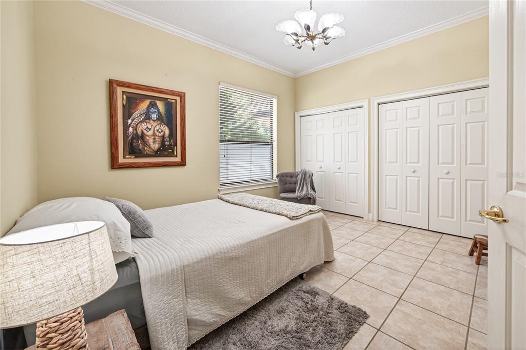 1640 SE 91ST PLACE gallery image #37
