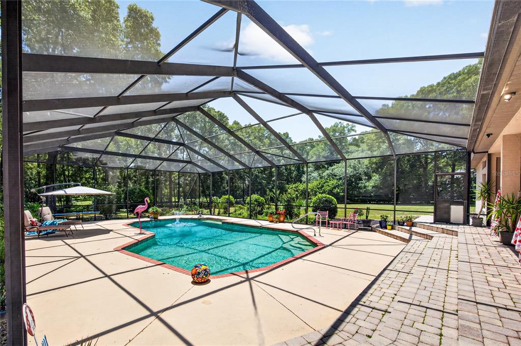 1640 SE 91ST PLACE gallery image #46
