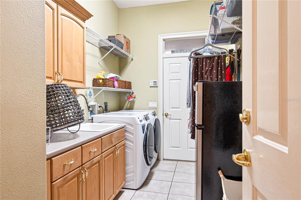 1640 SE 91ST PLACE gallery image #58