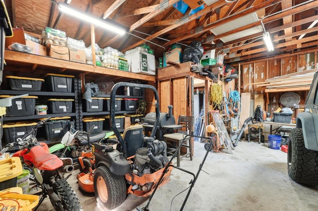 1825 CLUBHOUSE ROAD gallery image #65