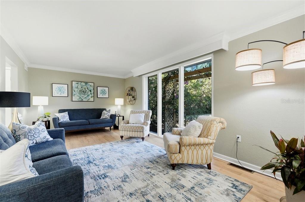 1825 CLUBHOUSE ROAD gallery image #7