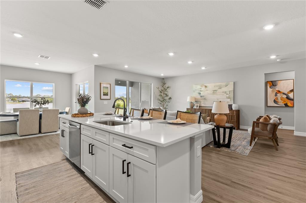 6400 SUN N LAKE BOULEVARD gallery image #10