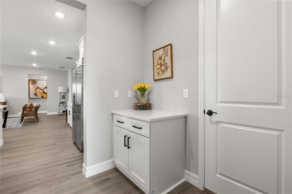 6400 SUN N LAKE BOULEVARD gallery image #23