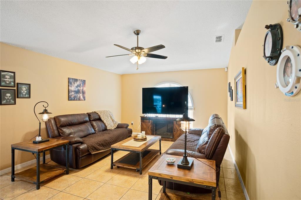 203 FLOUNDER PLACE gallery image #8