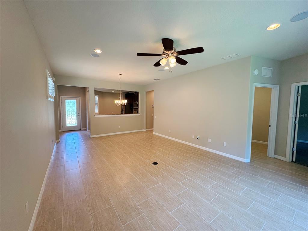 116 LA CRESTA COURT gallery image #10