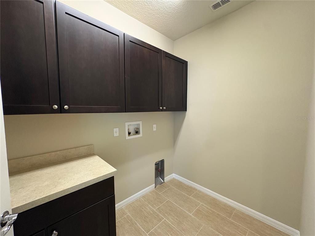 116 LA CRESTA COURT gallery image #18