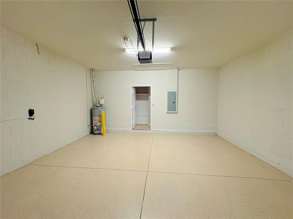 116 LA CRESTA COURT gallery image #21