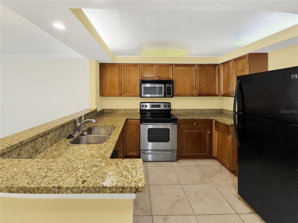 2700 COCONUT BAY LANE UNIT 419