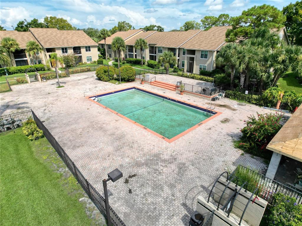 4057 N CROCKERS LAKE BOULEVARD