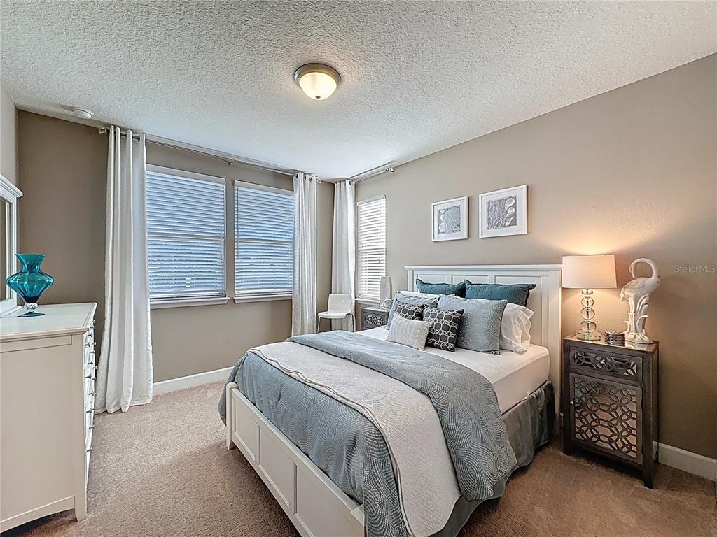 1773 BELLA LAGO DRIVE gallery image #31
