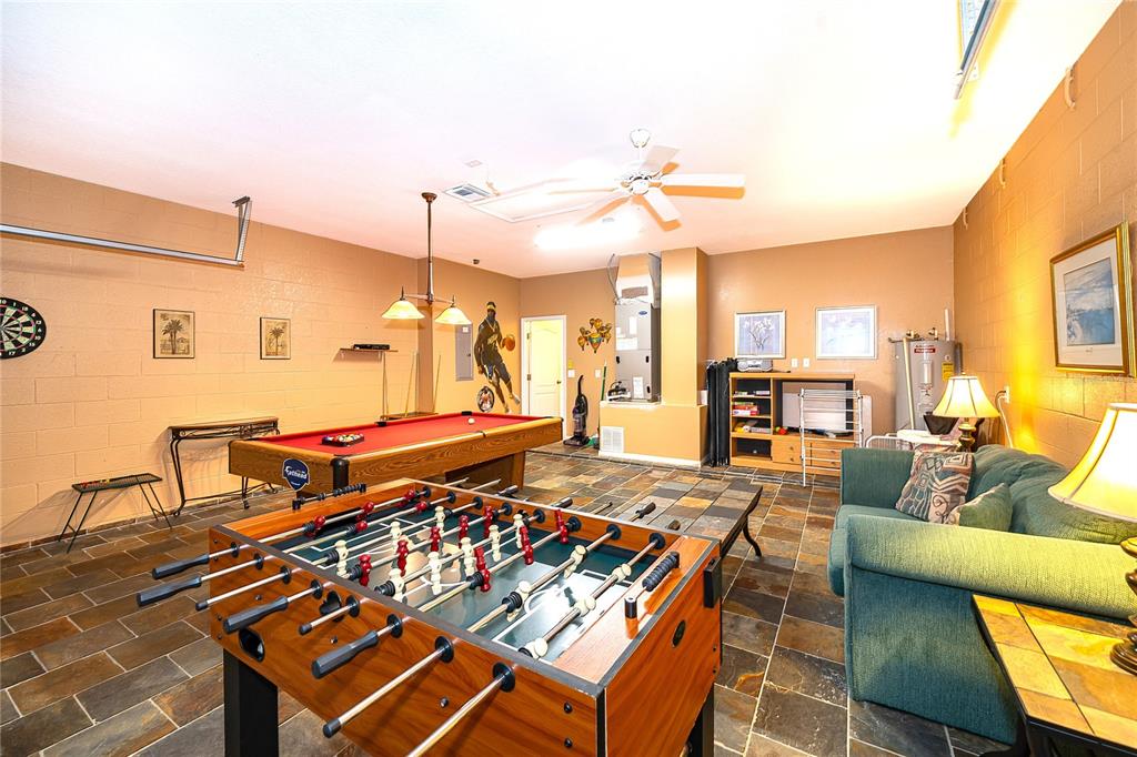 569 BURFORD CIRCLE gallery image #20