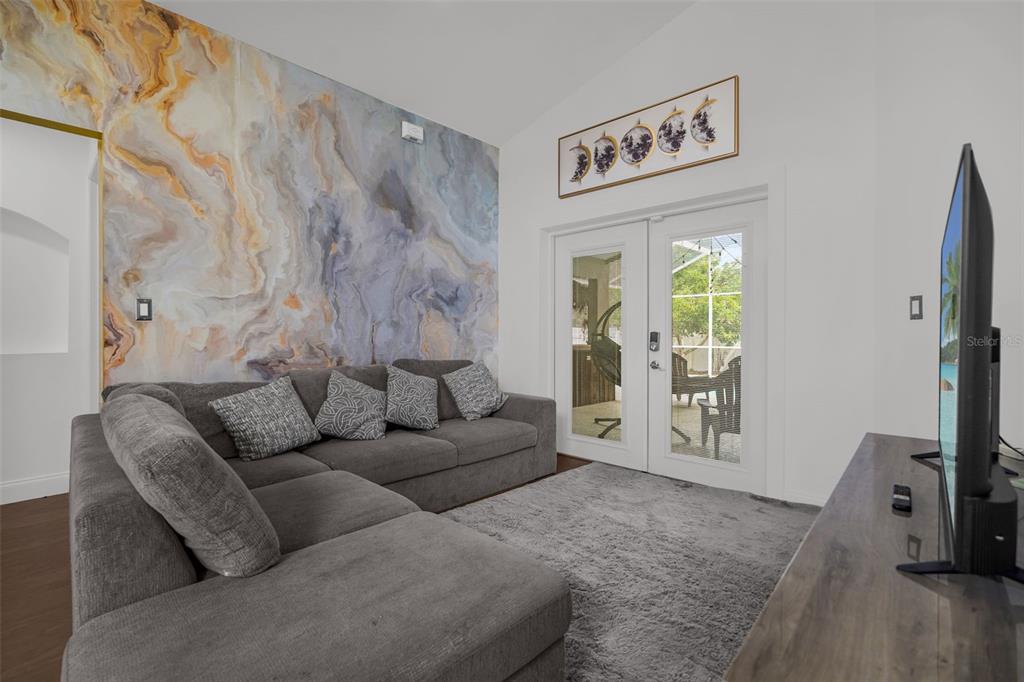 149 IMPERIAL OAK COURT gallery image #3