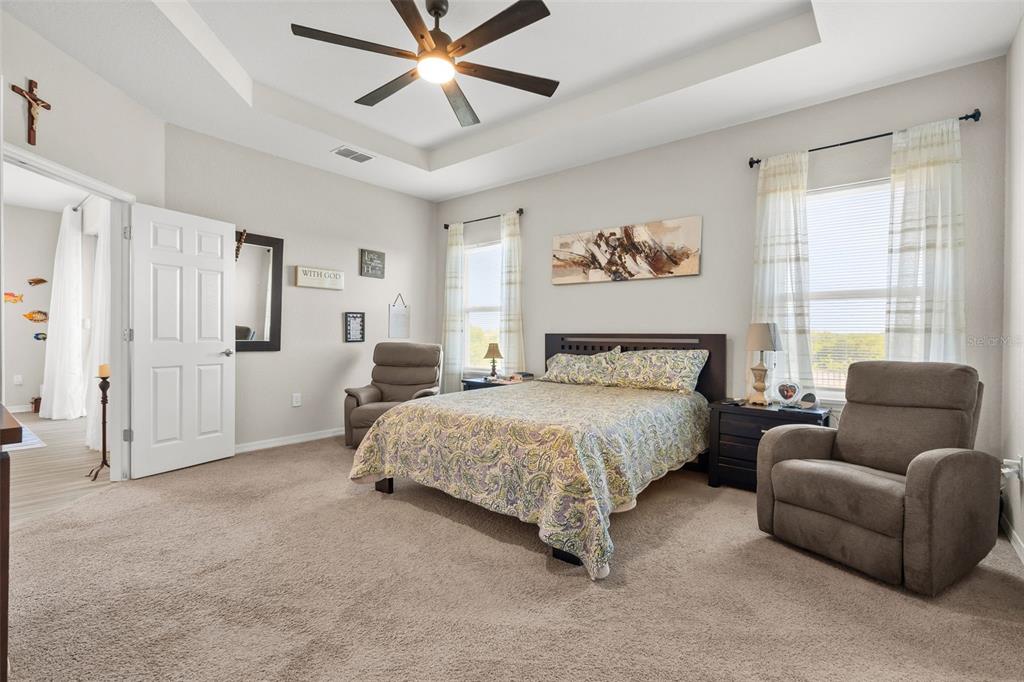 1553 FLEUR DRIVE gallery image #14