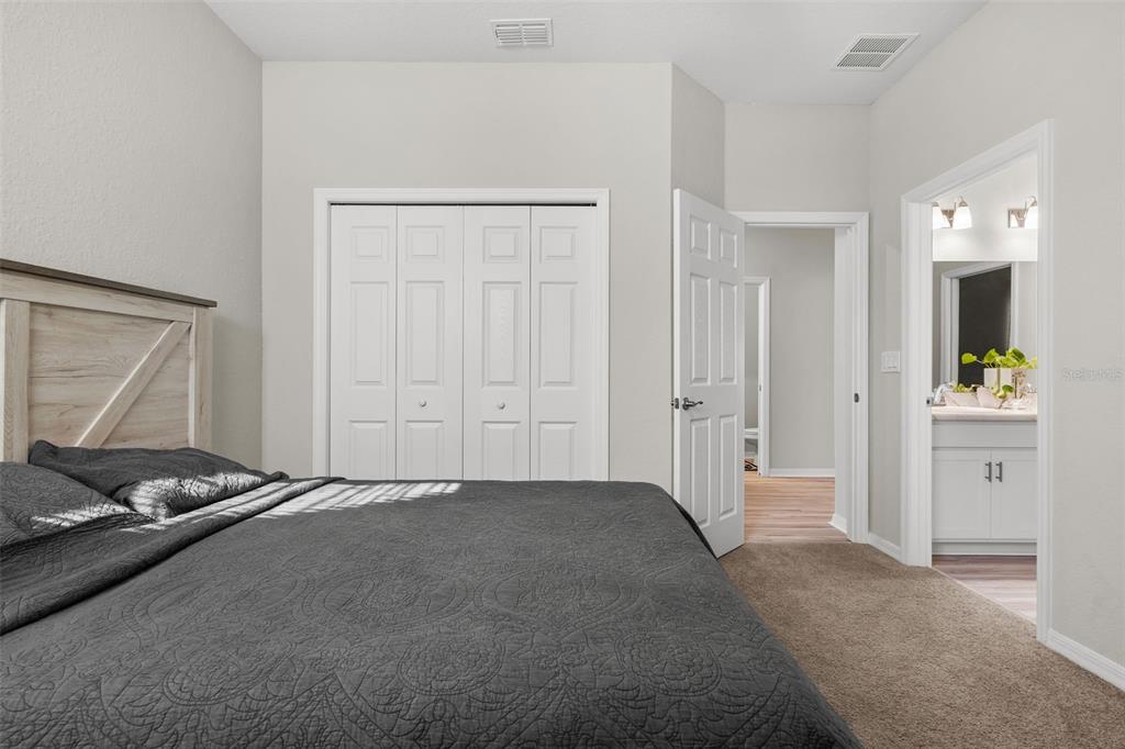 1553 FLEUR DRIVE gallery image #19