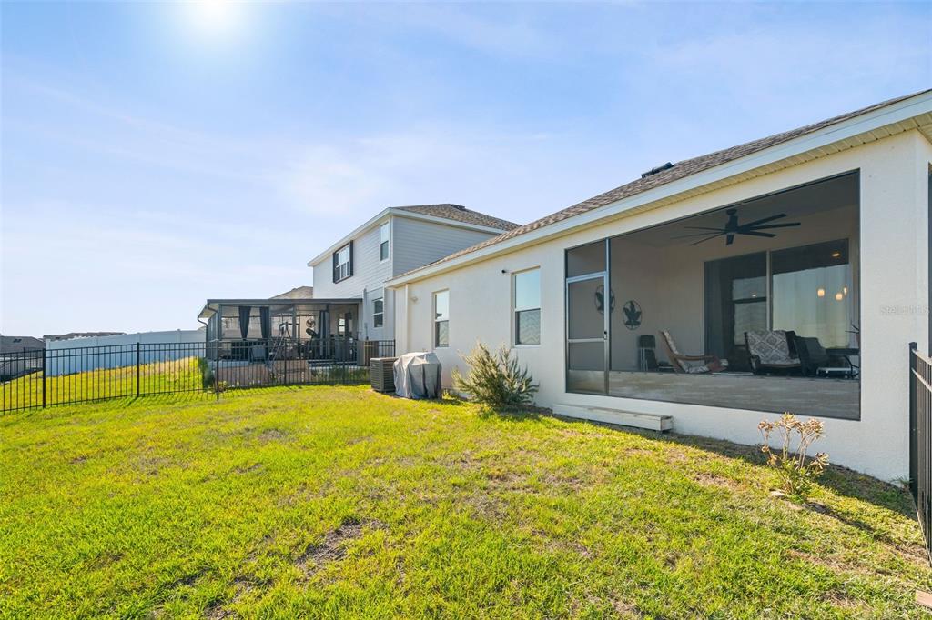 1553 FLEUR DRIVE gallery image #31
