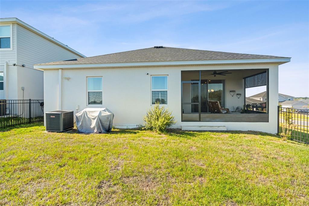 1553 FLEUR DRIVE gallery image #32