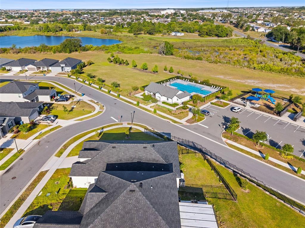 1553 FLEUR DRIVE gallery image #37