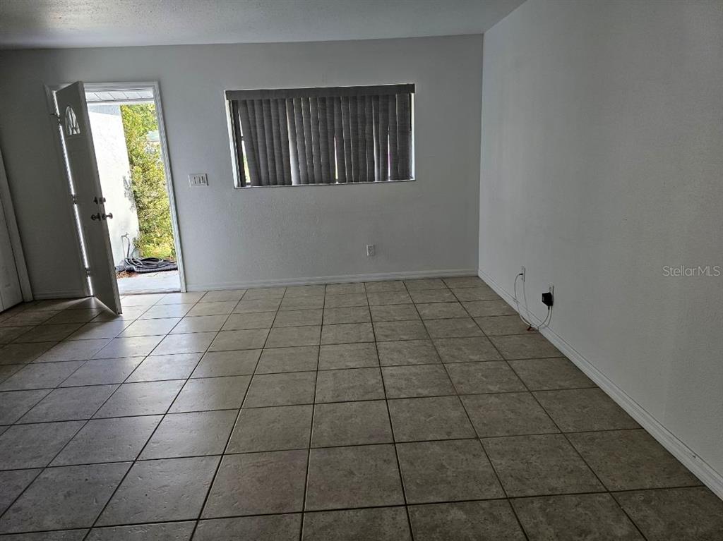 724 DEL RAY DRIVE gallery image #11
