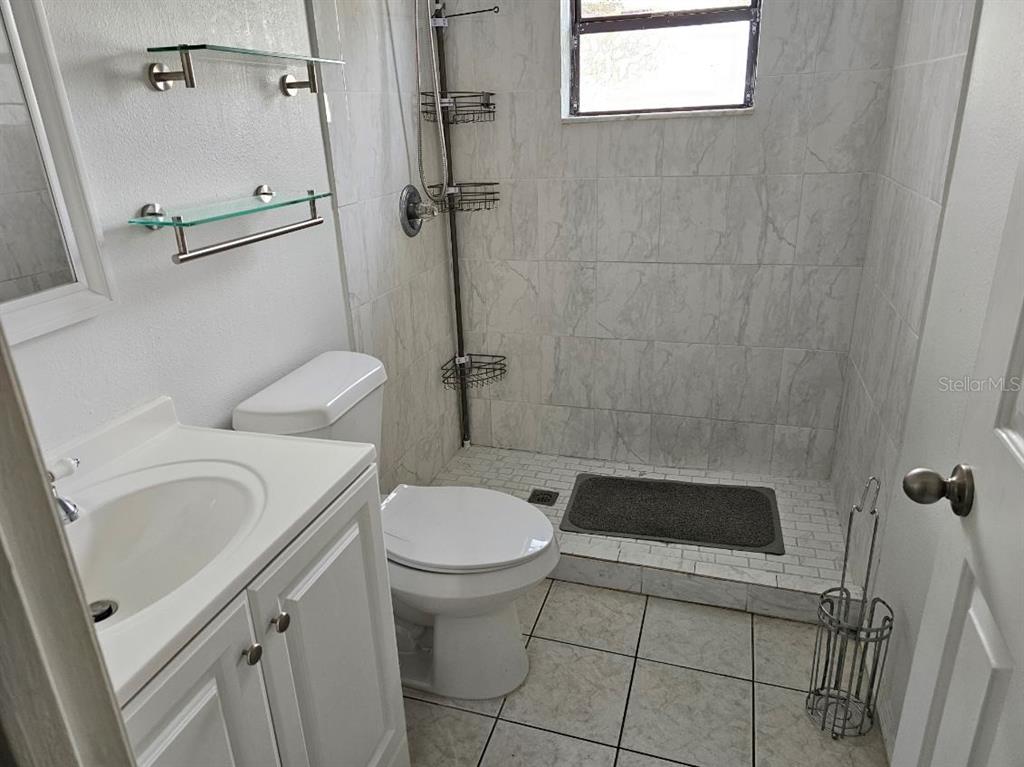 724 DEL RAY DRIVE gallery image #15
