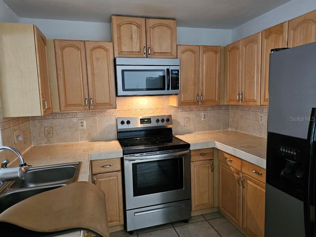724 DEL RAY DRIVE gallery image #8