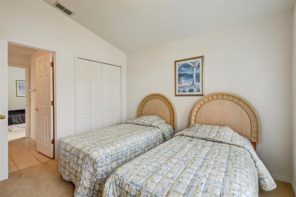 101 KILDRUMMY DRIVE gallery image #15