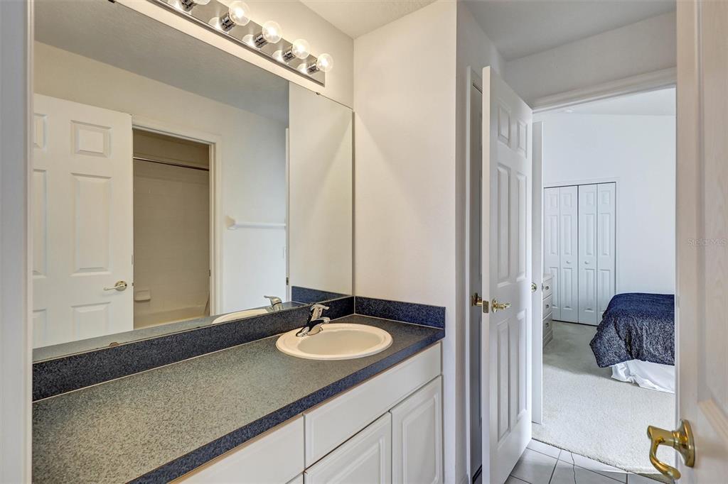 101 KILDRUMMY DRIVE gallery image #17