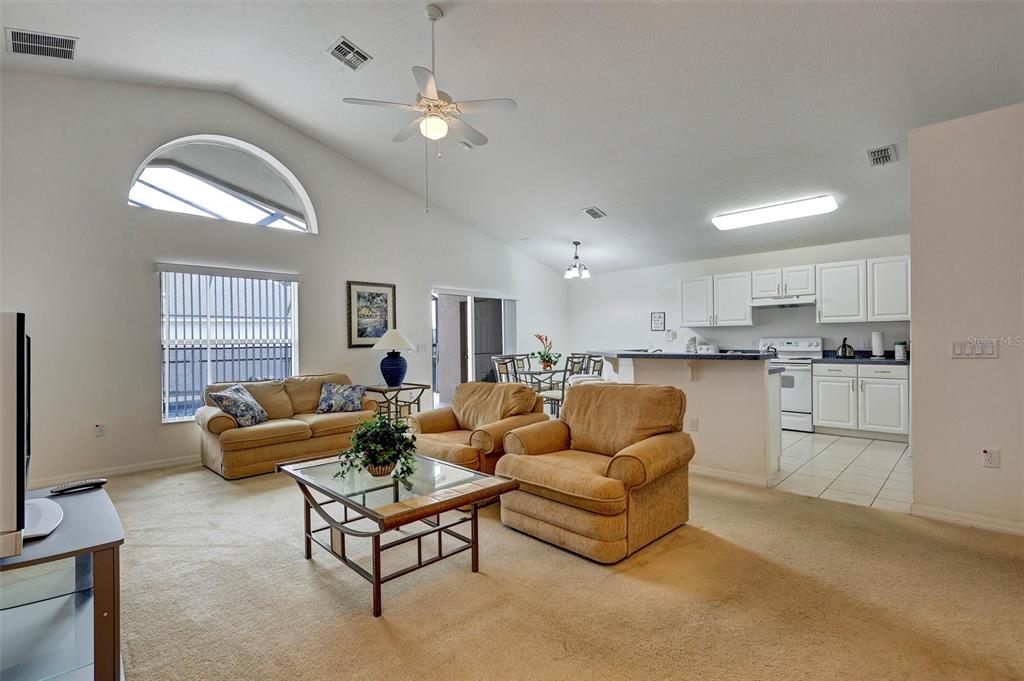 101 KILDRUMMY DRIVE gallery image #6
