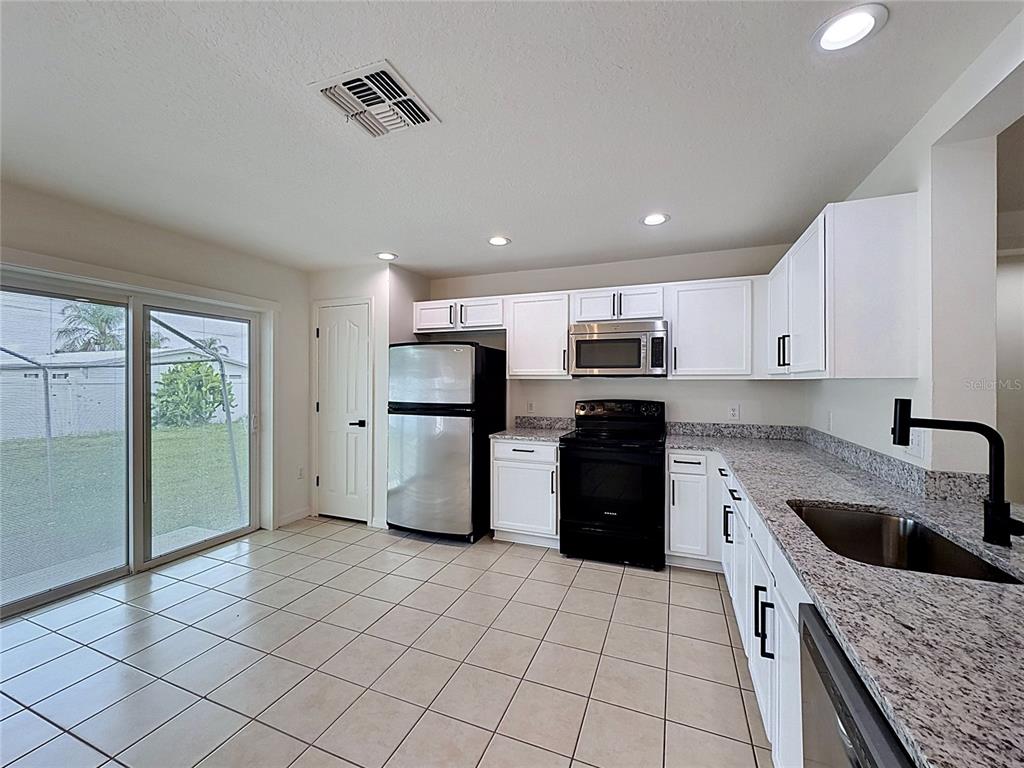 4692 ROSS LANIER LANE gallery image #14