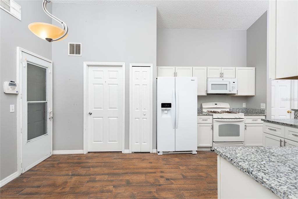 2503 HYBRID COURT gallery image #5