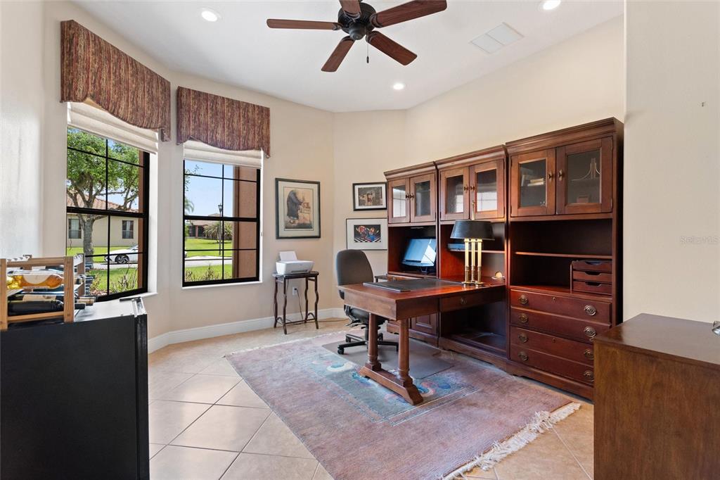 807 BELLA VIANA ROAD gallery image #9