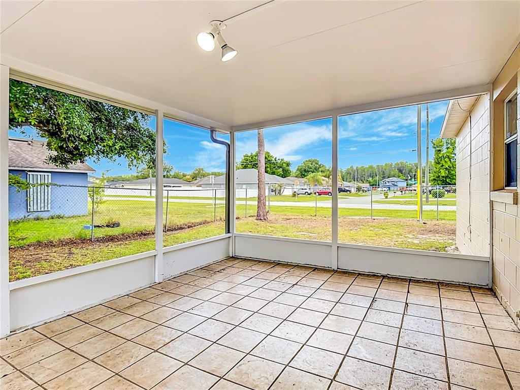 785 MINK COURT gallery image #5