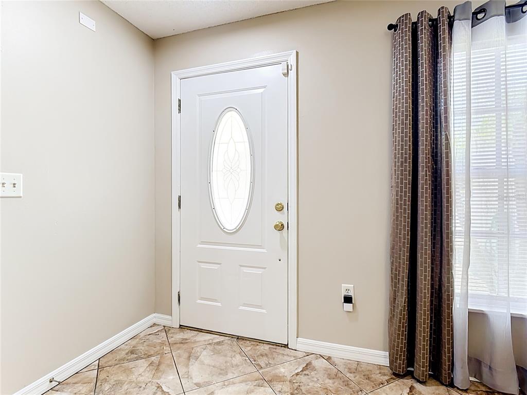 785 MINK COURT gallery image #9