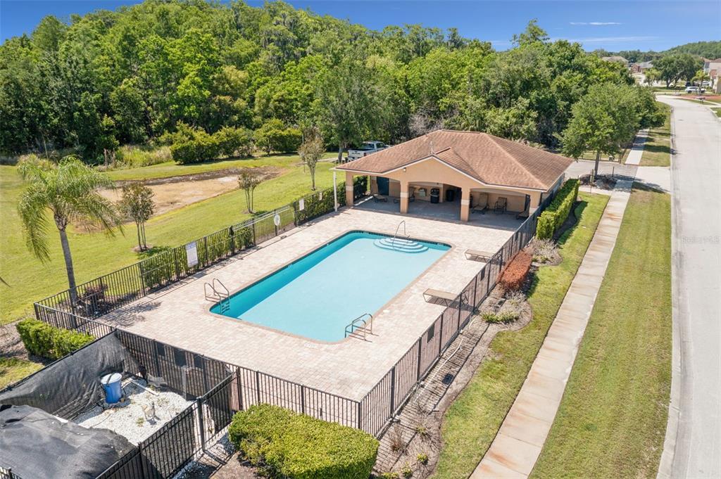 2211 RIVERGLEN COURT gallery image #31