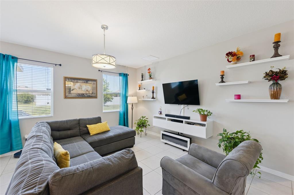 2211 RIVERGLEN COURT gallery image #9