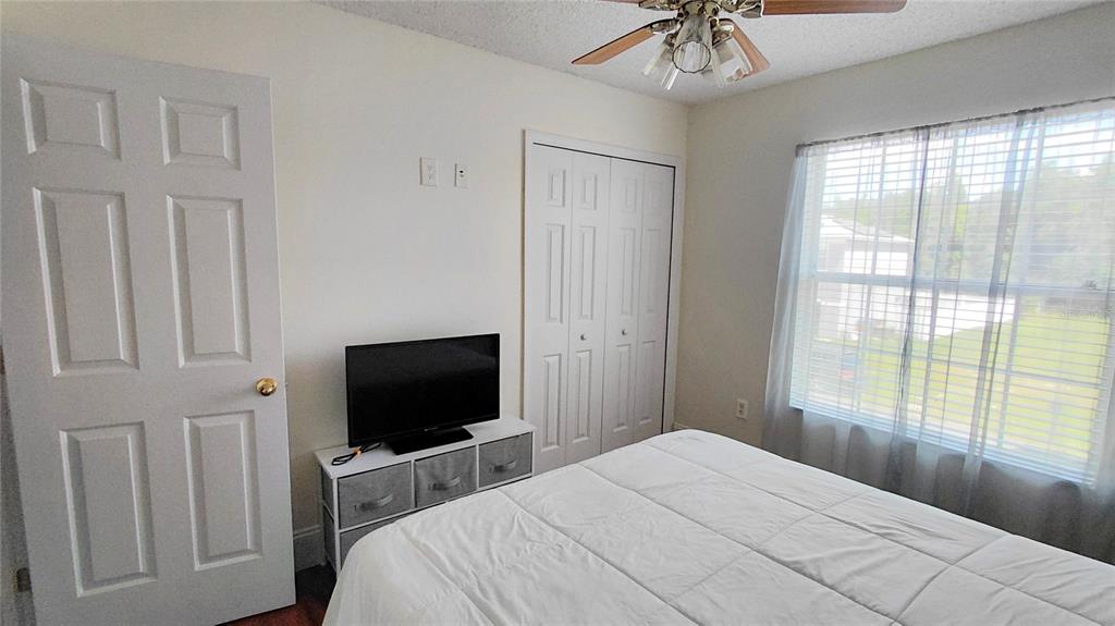484 BRITTEN DRIVE gallery image #35