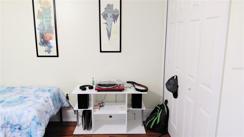 484 BRITTEN DRIVE gallery image #39