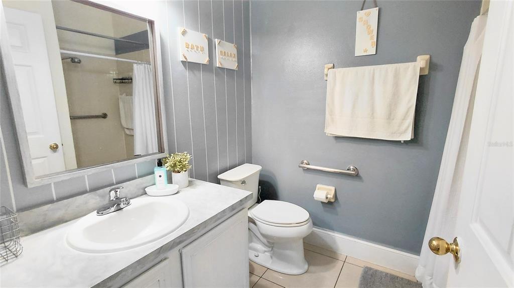 484 BRITTEN DRIVE gallery image #43