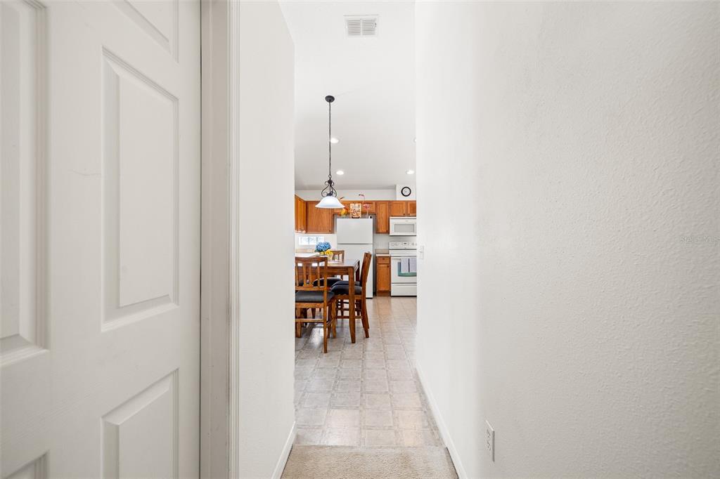 2752 BARCLAY LANE gallery image #28