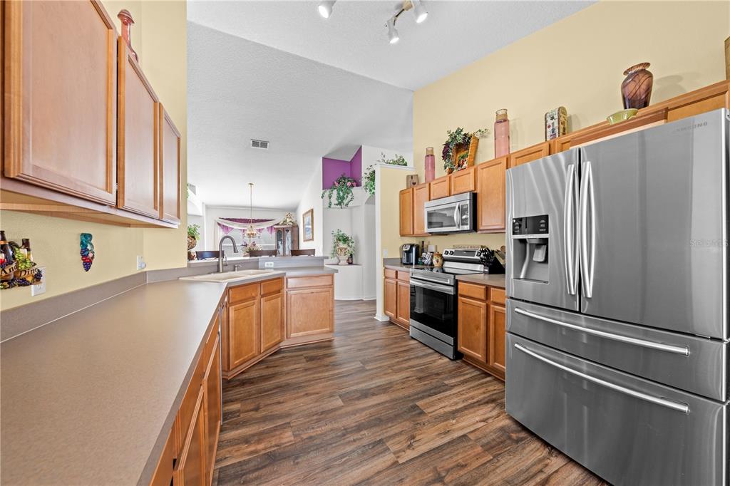 2513 CROWN RIDGE CIRCLE gallery image #21