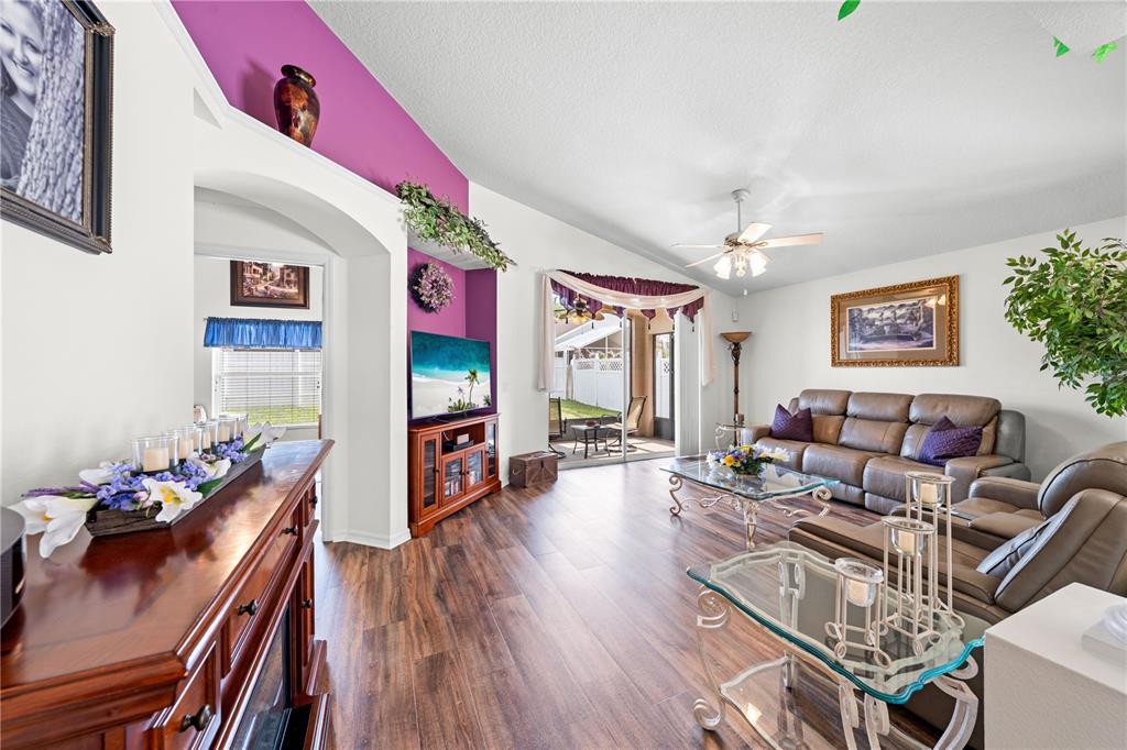2513 CROWN RIDGE CIRCLE gallery image #39
