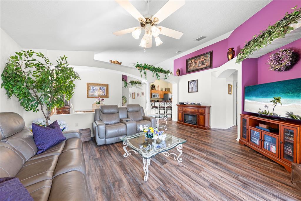 2513 CROWN RIDGE CIRCLE gallery image #41