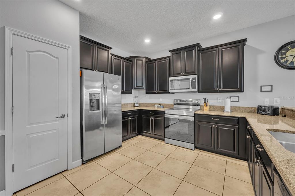 1435 ROLLING FAIRWAY DRIVE gallery image #6