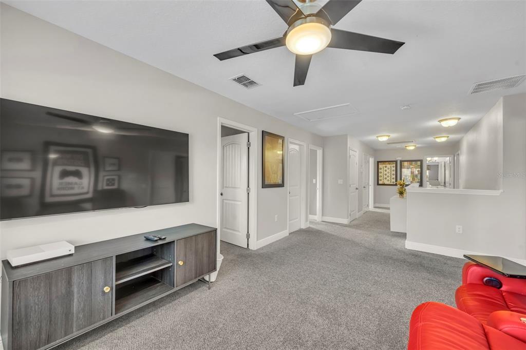 4209 OAKVIEW DRIVE gallery image #25