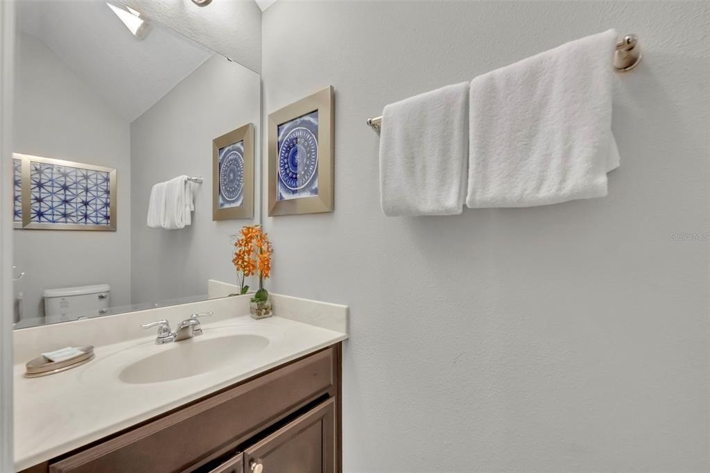 4209 OAKVIEW DRIVE gallery image #40